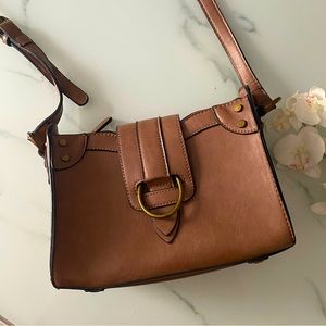 Simply Noelle structured crossbody